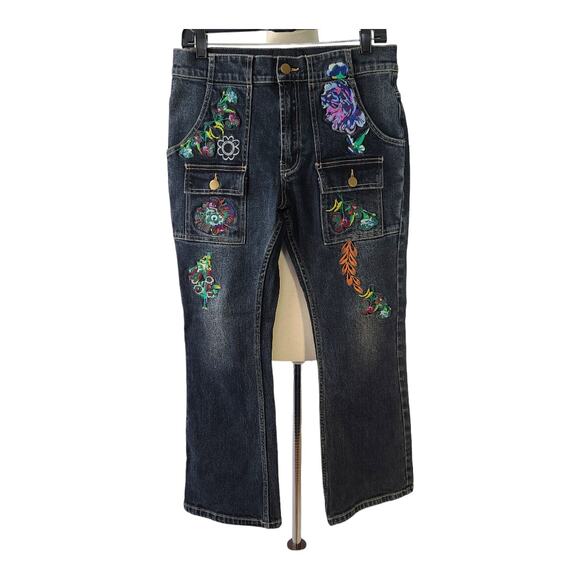 Cynthia Rowley   Embroidered Floral 6 Pocket Hi Rise Boot Cut Flare Jeans   6 - Picture 1 of 5